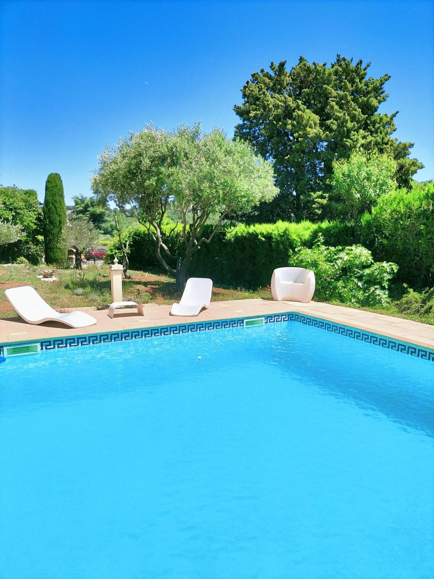 Vacances Carnoux-en-Provence Exteriör bild